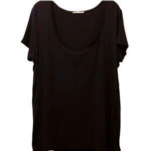 Tahari 2X Navy Blue Blouse Top With Low Cut Neckline EUC